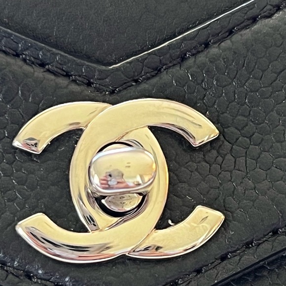 CHANEL Chevron V Stitch Chain Shoulder Bag Leather Black - Picture 8 of 14